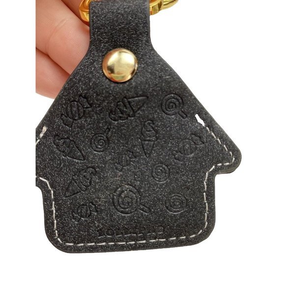 AirTag Keychain Holder & AirTag Protective Film Covers For Your AirTag. New! - Picture 7 of 11